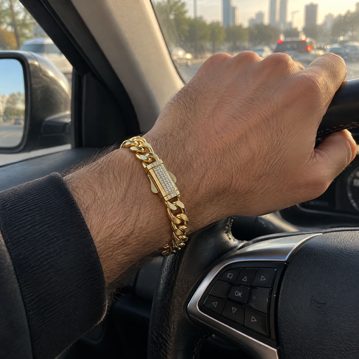 צמיד קובני לגבר גולדפילד משובץ זרקונים · 10 מ״מ · 19 ס״מ · דגם 0001, מבט מזווית נוספת | צמידים לגברים