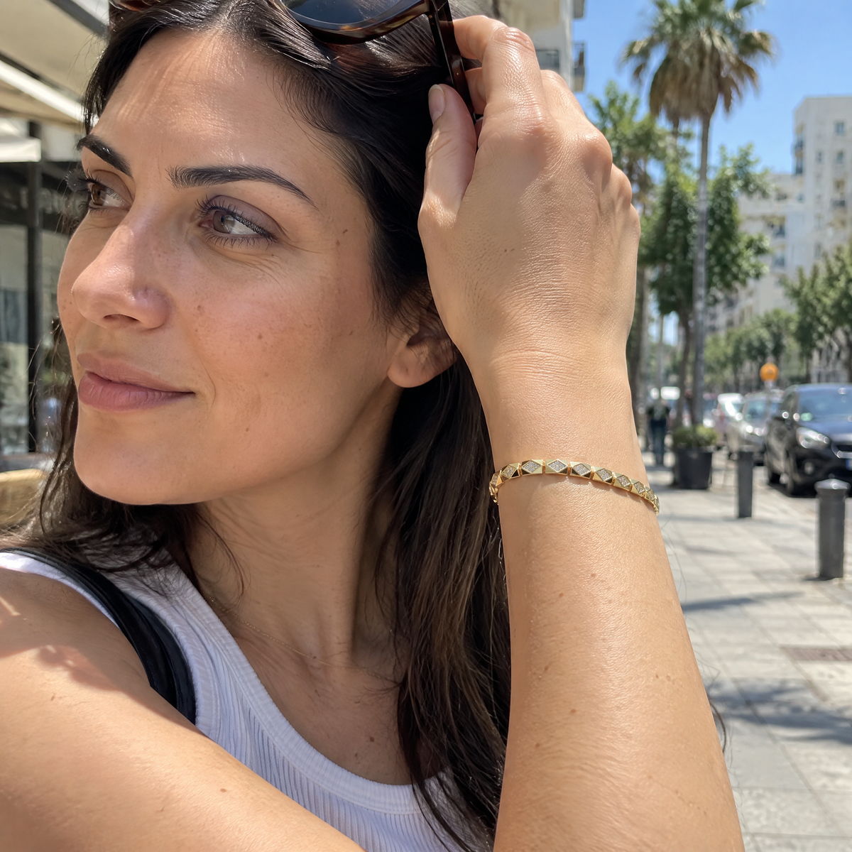 צמיד טניס גולדפילד משובץ זרקונים לבנים · 5 מ״מ · 17+2 ס״מ · דגם 30710001, מבט מזווית נוספת | צמידים לנשים