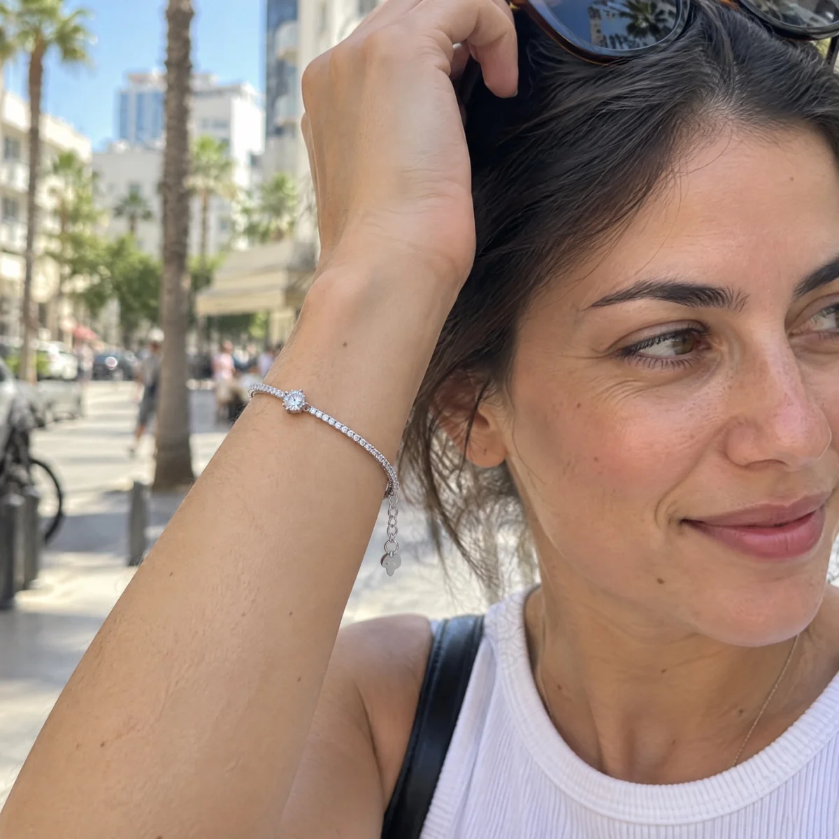 צמיד טניס עם סוליטר · כסף 925 · זירקון AAA, מבט מזווית נוספת | צמידי כסף 925